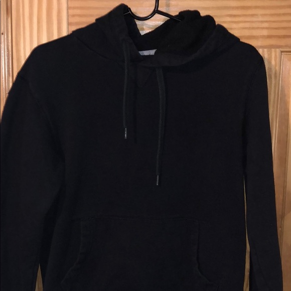 Old navy hoodie - Picture 2 of 6